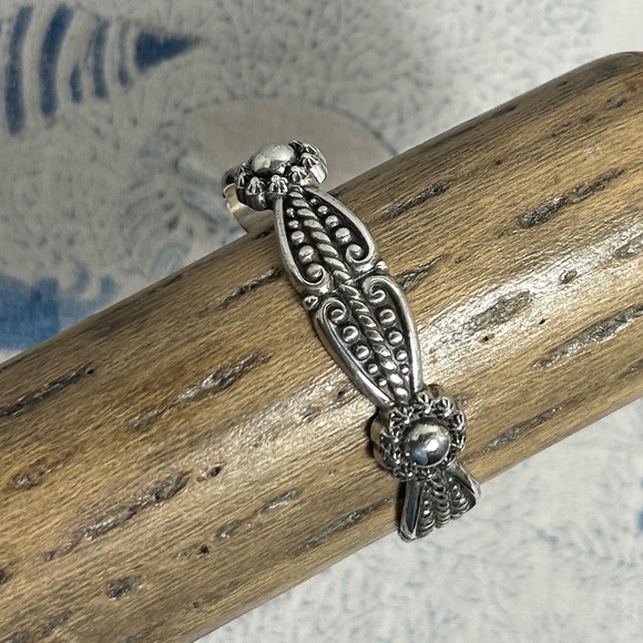 Brighton City of Lights Bangle Bracelet Silver Plated Retired Signed - Picture 4 of 12